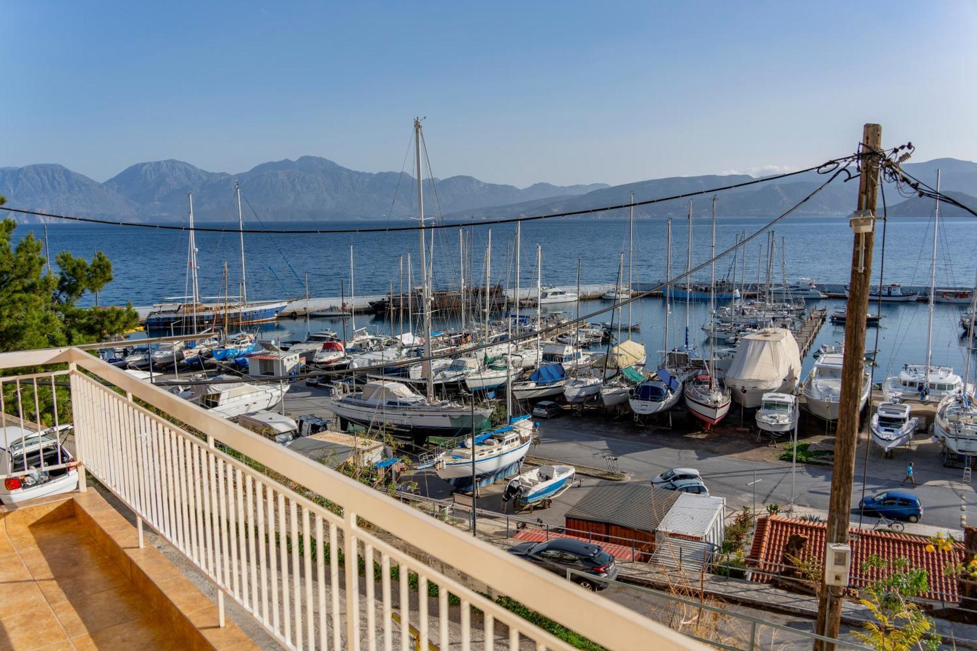 Jelena Apartments By The Sea Agios Nikolaos Exteriör bild
