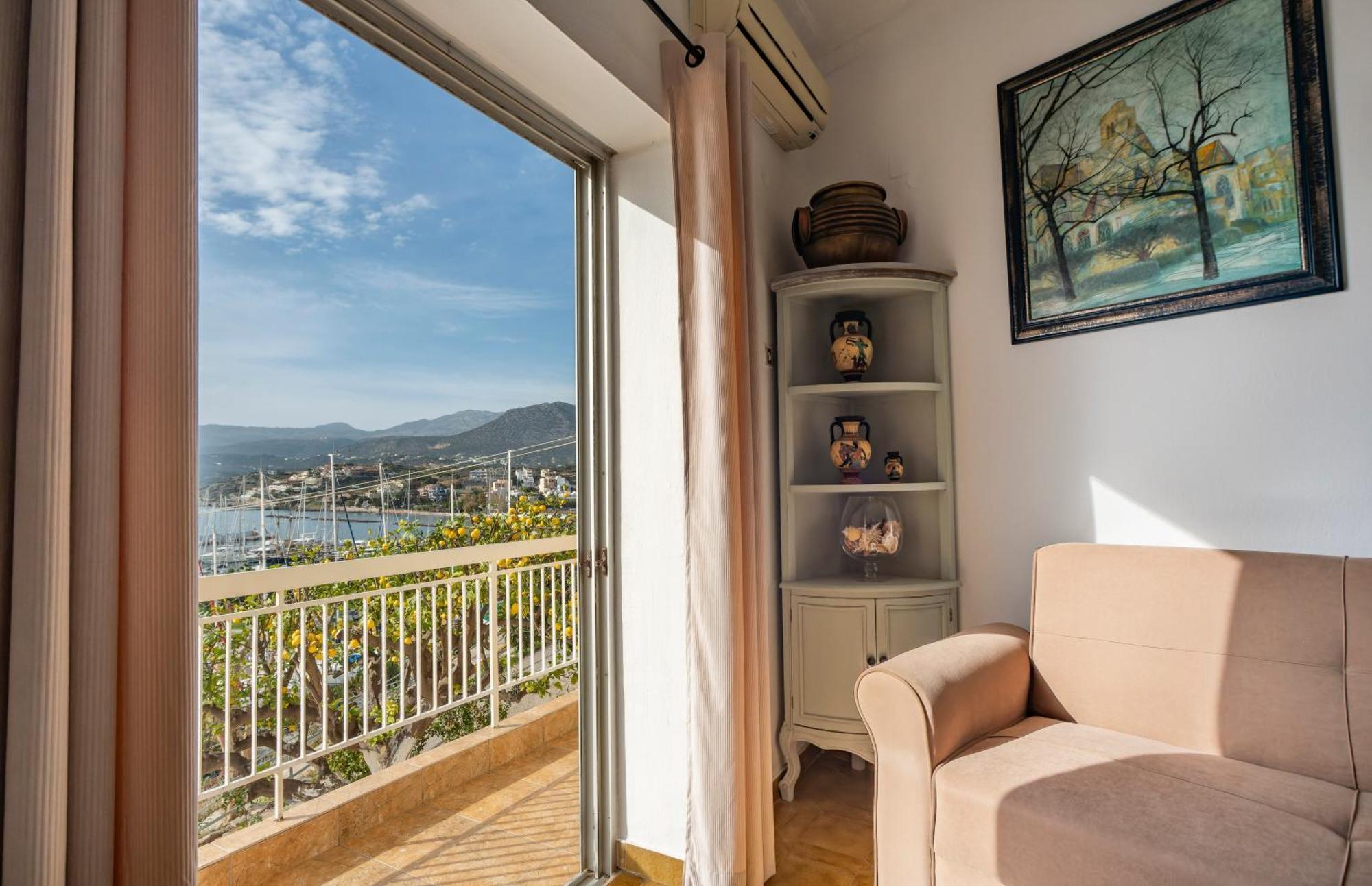 Jelena Apartments By The Sea Agios Nikolaos Exteriör bild