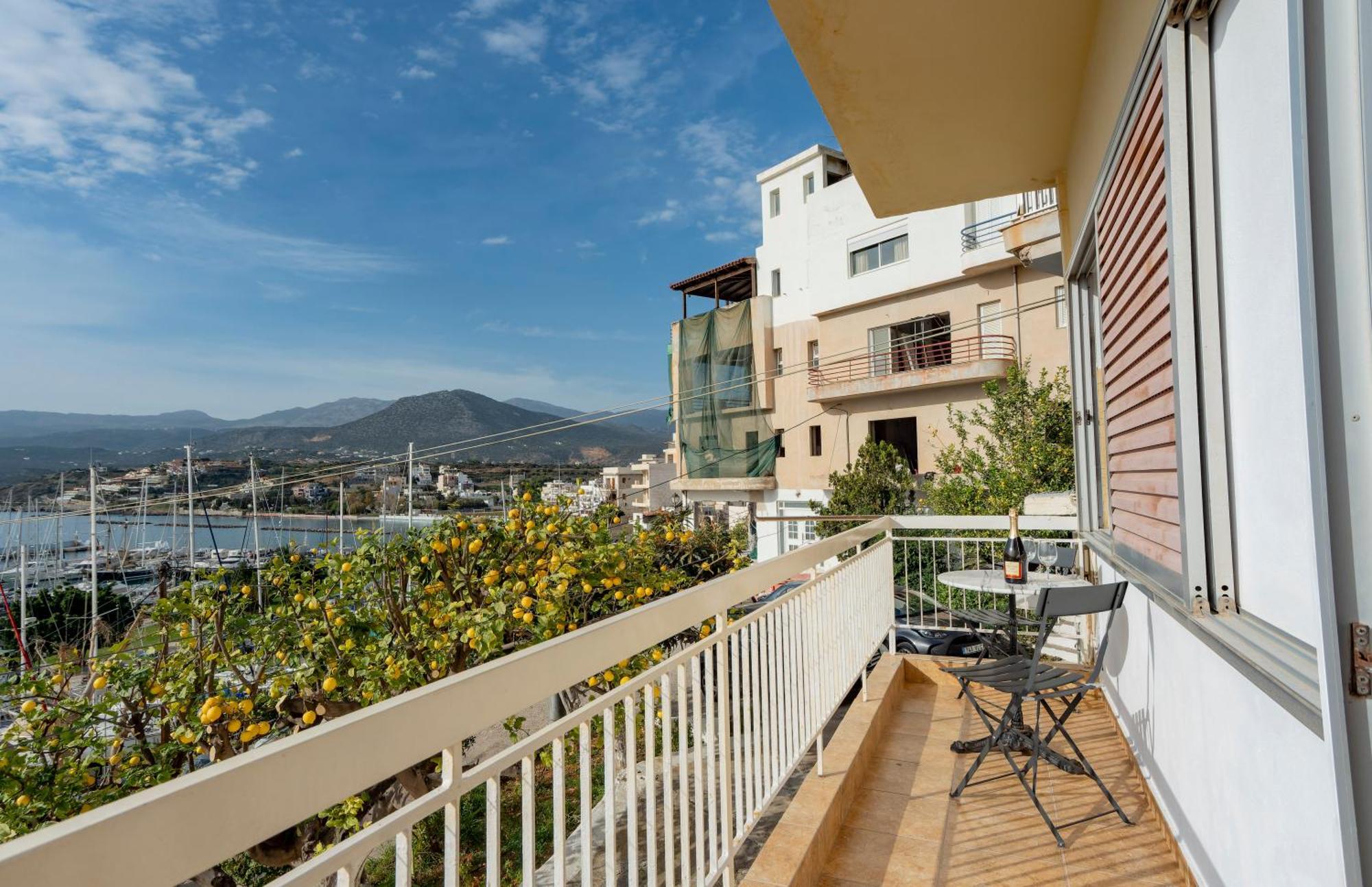 Jelena Apartments By The Sea Agios Nikolaos Exteriör bild